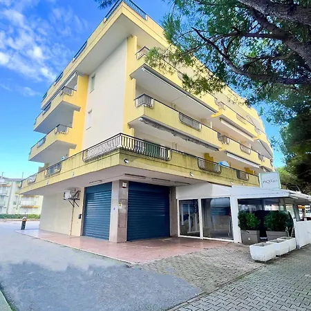 Danila, Pochi Passi Dal Mare Lägenhet Lido di Jesolo